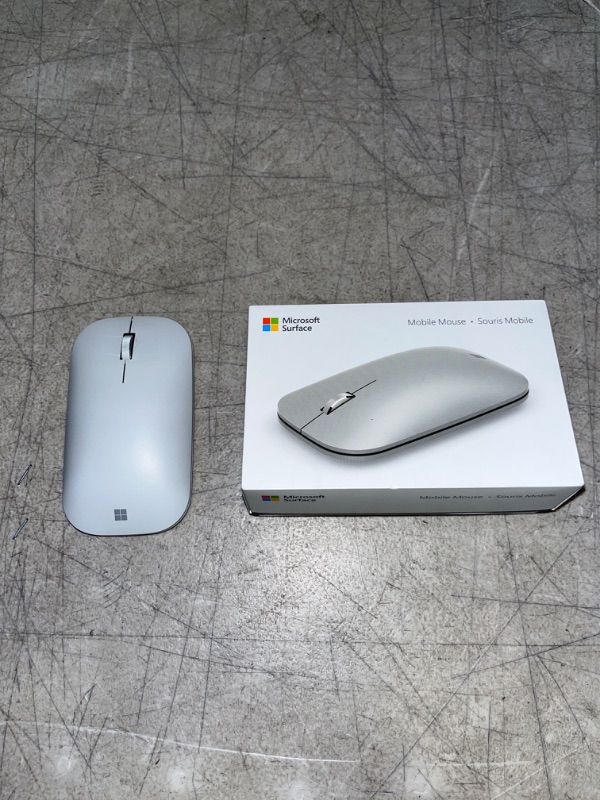 Photo 2 of Microsoft Surface Mobile Mouse (Platinum)