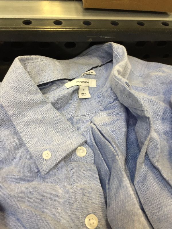 Photo 1 of Amazon Essentials Men's Slim-fit Long-Sleeve Solid Pocket Oxford Shirt XL
