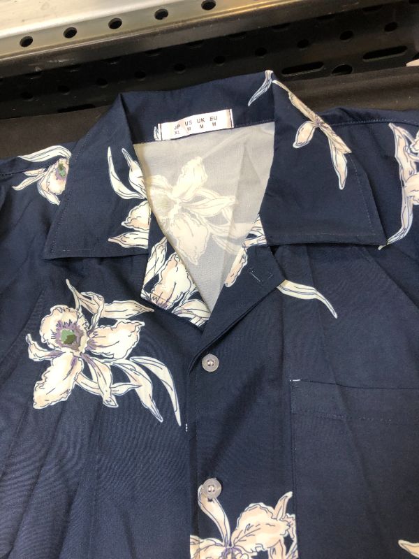 Photo 1 of ELETOP Men's Hawaiian Shirt Quick Dry Tropical Aloha Shirts Short Sleeve Beach Holiday Casual Shirts  MEDIUM
