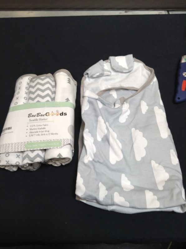 Photo 2 of BAE BAE GOODS SWADDLE BLANKET 4 PIECES 