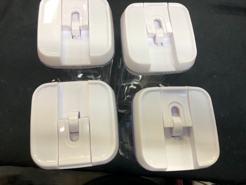 Photo 4 of Airtight Food Storage Containers 4 piece set