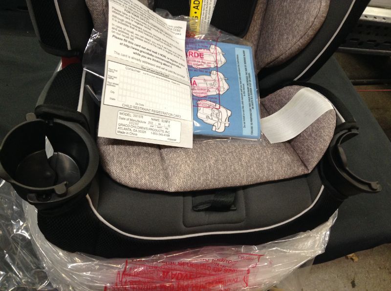 Photo 4 of Graco Baby SlimFit 3-in-1 Convertible Car Seat Infant Child Booster Darcie NEW