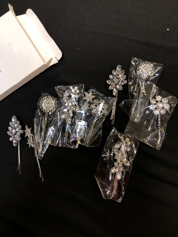 Photo 3 of 10 Pieces Crystal Hair Pin Vintage Rhinestone Bobby Pin Tone Hair Pins Star Hair Barrette Flower Leaf Feather Sunflower Hair Clips Metal Hair Accessories for Women Girls Hair Decoration (Silver)