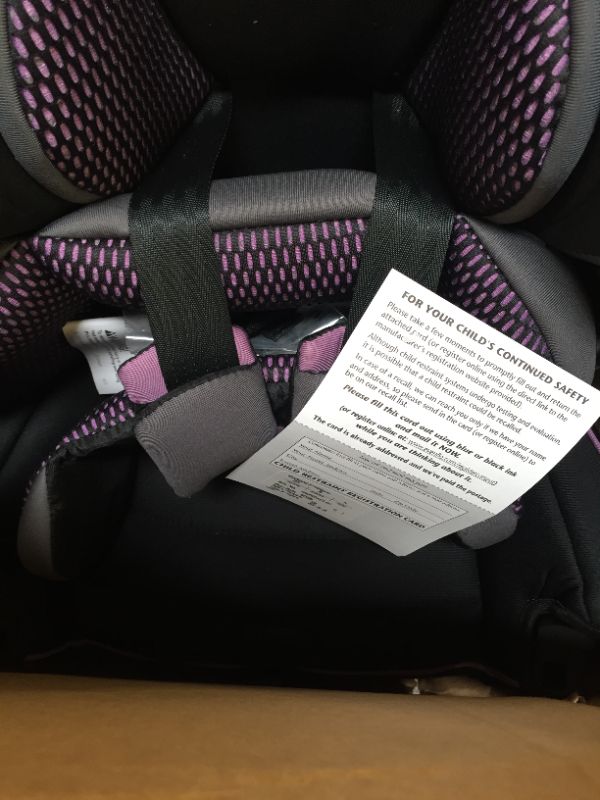 Photo 5 of Evenflo EveryFit 4-in-1 Convertible Car Seat
