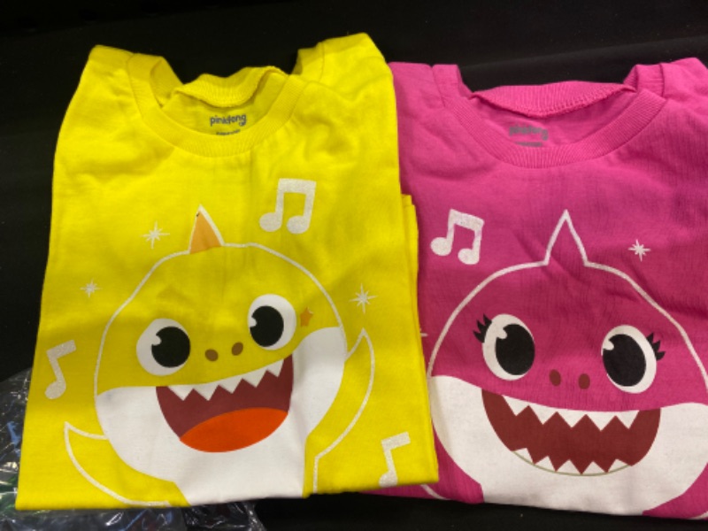 Photo 1 of Pinkfong Baby Shark Girls 2 Pack Short Sleeve T-Shirts. SIZE 3T