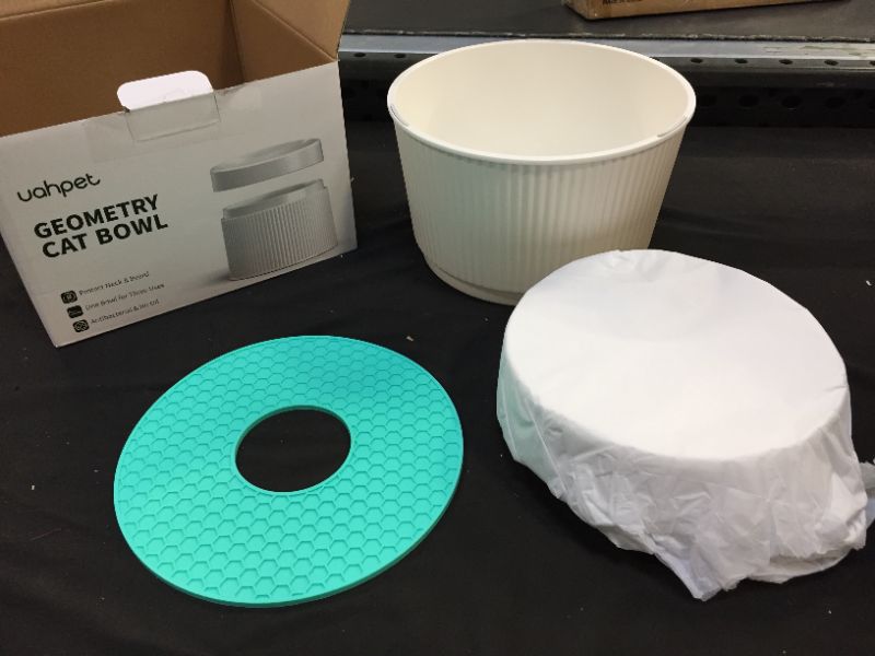 Photo 1 of uahpet Elevated Cat Food Bowl Super Widen Raised Cat Food Dishes for Protecting Spine, Reliefing Whisker Fatigue, Anti-Vomiting 17° Tilted Pet Feeding Bowls with Silicone Mat for Indoor Cats

