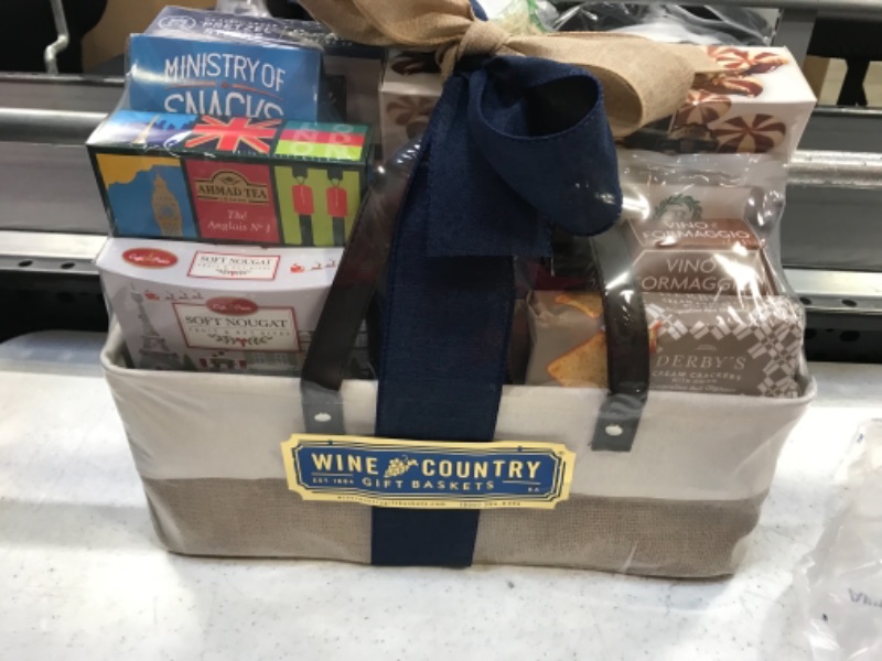 Photo 1 of (NO EXPIRATION DATE)Gourmet Gift Basket by Wine Country Gift Baskets 
