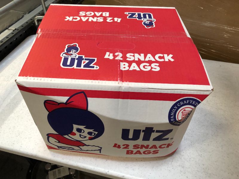 Photo 2 of (FACTORY SEALED)Utz Original 1 Oz Bags, 42 Count  Crispy Potato Chips Made from Fresh Potatoes, Crunchy Individual Snacks to Go, Cholesterol Free, Trans-Fat Free, Gluten Free Snacks EXP 06/13/2022
