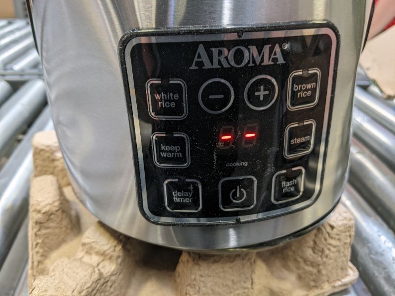 Photo 5 of Aroma Housewares ARC-914SBD Digital Cool-Touch Rice Grain Cooker and Food Steamer, Stainless, Silver, 4-Cup (Uncooked) / 8-Cup (Cooked)