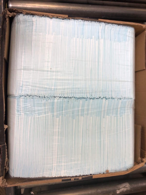 Photo 1 of Amazon Basics Dog and Puppy Pads