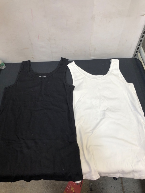 Photo 1 of Amazon Essentials Women's Slim-Fit Tank, Pack of 2
SIZE LARGE