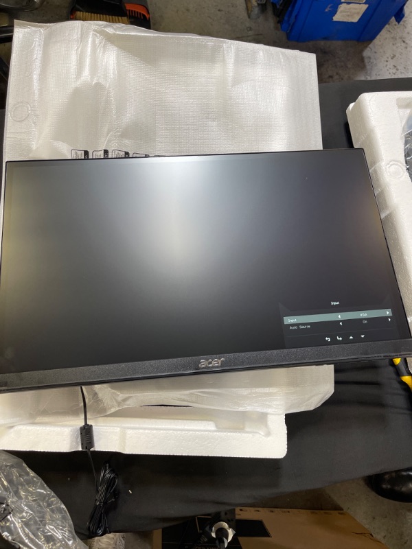 Photo 2 of Acer Sb220q Bi 21.5" Full HD (1920 x 1080) IPS Ultra-Thin Zero Frame Monitor