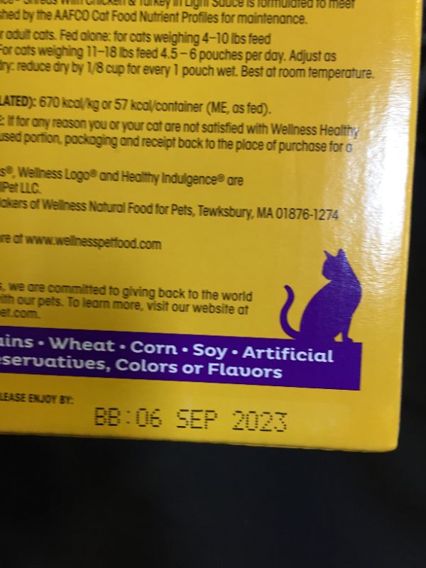 Photo 1 of Wellness Complete Health Healthy Indulgence Natural Grain Free Shreds with Chicken & Turkey in Light Sauce Wet Cat Food - 12 POUCHES - 3 OZ - BEST BY SEP 06 2023 -