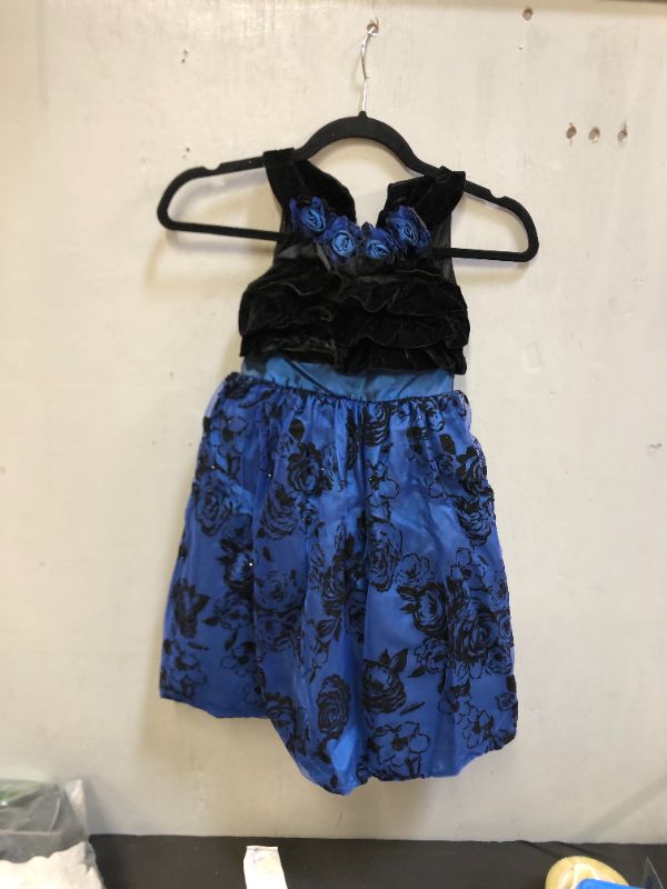 Photo 2 of a.x.n.y. Girls Girl's Sleeveless Velvet Bodice Dress sz 5
