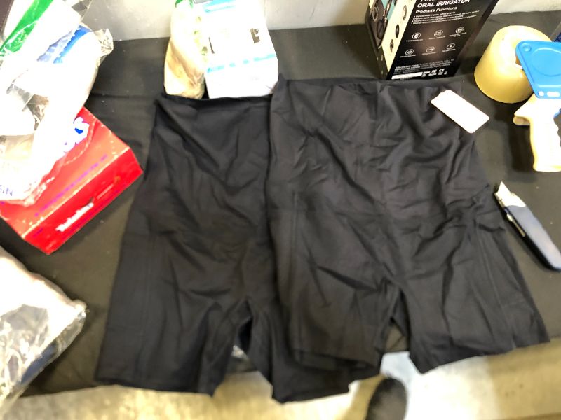 Photo 1 of 2 PK POSHDIVAH Women's Maternity Yoga Shorts Over The Belly Bump Summer Workout Running Active Short Pants with Pockets 5"/8" sz M