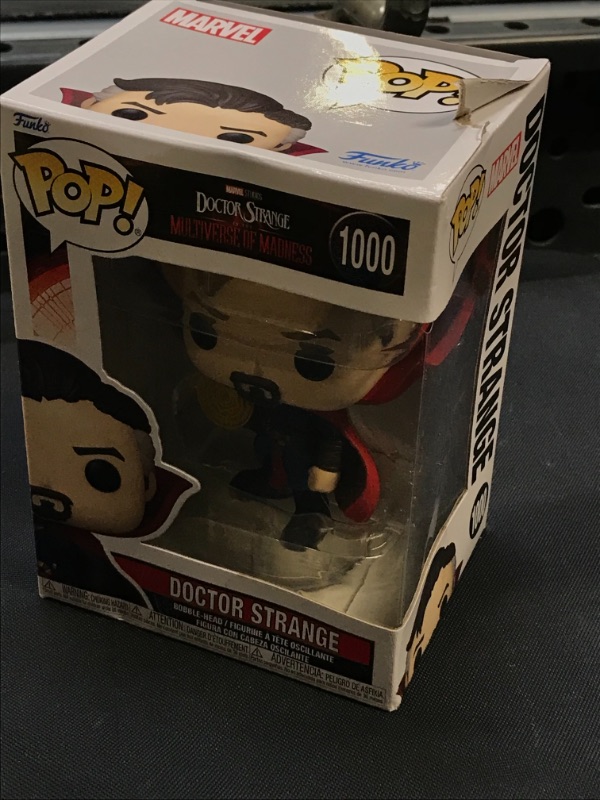 Photo 3 of Funko Pop! Marvel: Doctor Strange Multiverse of Madness - Doctor Strange with Chase (Styles May Vary)
