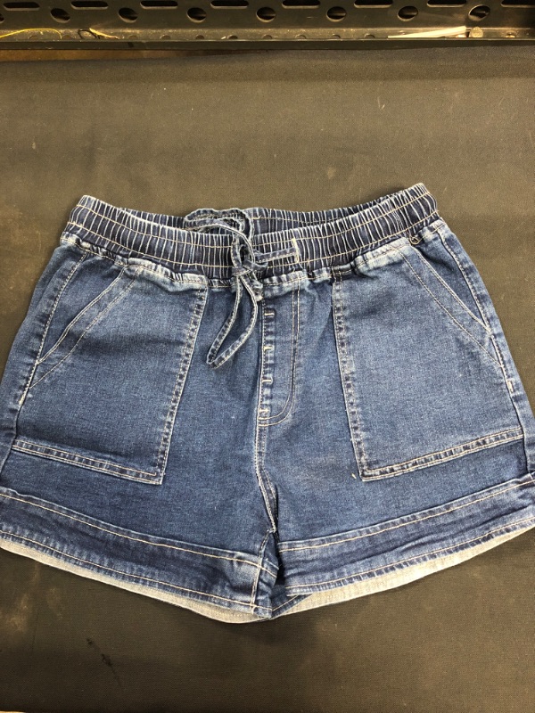 Photo 1 of DRAWSTRING DENIM SHORTS
SIZE SMALL