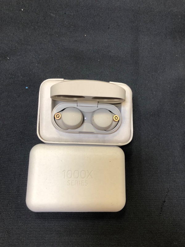 Photo 2 of Sony Wf-1000xm4 Wireless Noise-Canceling Headphones - Silver