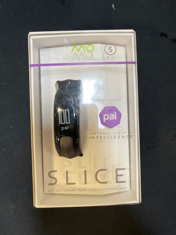 Photo 2 of Mio Technology UnisexAdult Slice FitnessWatchWithSleepandActivityMonitor
S