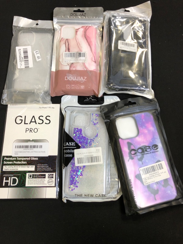 Photo 1 of CASE/SCREEN PROTECTOR LOT MISC SOLD AS IS
