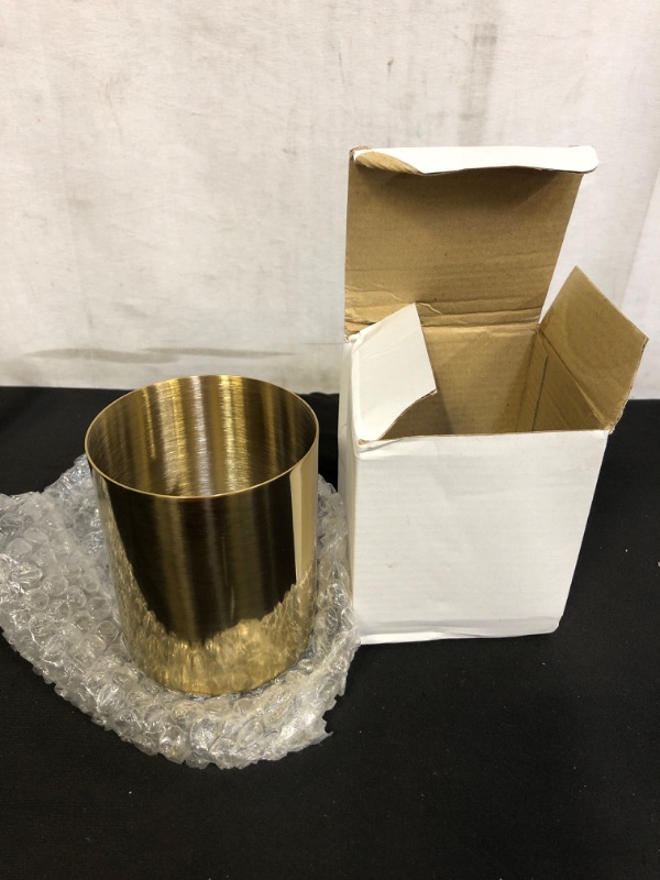 Photo 4 of Pencil Cup Holder Desk Organizer, Gold Pen Pot Pen Holder Container Desktop Stationery Organizer Table Vases Flower Pot Makeup Brush Holder,Stainless Steel,Gold, SMALL GOLD TRAY ORGANIZER, DESK, MAKEUP, JEWELRY, PENS 
