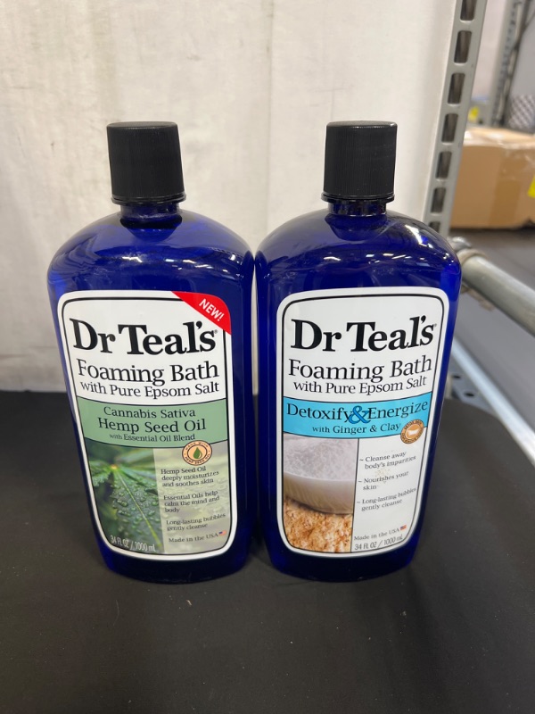 Photo 3 of 2PC LOT, Dr Teal S Detoxify & Energize Foaming Bubble Bath with Pure Epsom Salt Ginger & Clay 34 Fl.oz., Dr Teal's Hemp Seed Oil Foaming Bath 1000.0 ML

