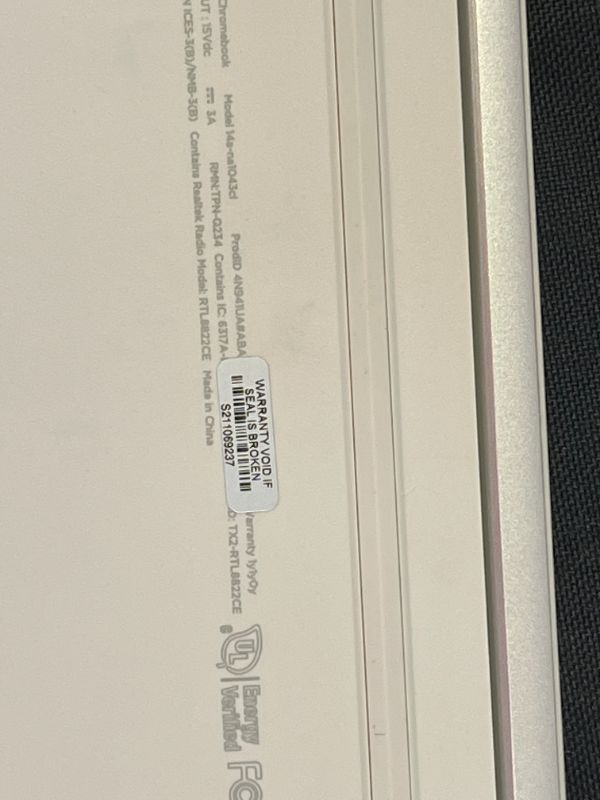 Photo 4 of HP Chromebook Laptop 14a-na1043cl 14" Diagonal FHD IPS Display 1920 x 1080 Intel Celeron N4500 4 GB Memory 64 GB eMMC Storage Chrome OS Mineral Silver
(MISSING CHARGER)---(FACTORY RESET)