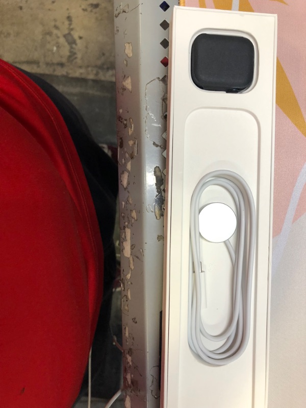 Photo 2 of Apple Watch Series 7 GPS - Regular
