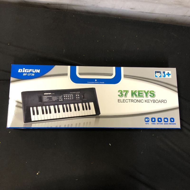 Photo 4 of 37 Key Piano for Kids Electric Keyboard Piano with Microphone Musical Toys for 3 4 5 6 Year Old Boys Children Learning Toy Girls Gifts Age 3-5