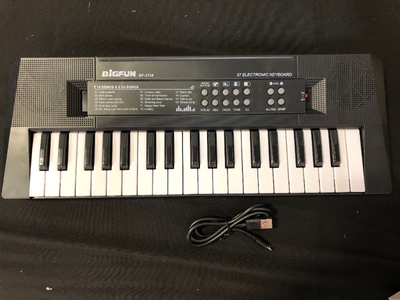 Photo 5 of 37 Key Piano for Kids Electric Keyboard Piano with Microphone Musical Toys for 3 4 5 6 Year Old Boys Children Learning Toy Girls Gifts Age 3-5