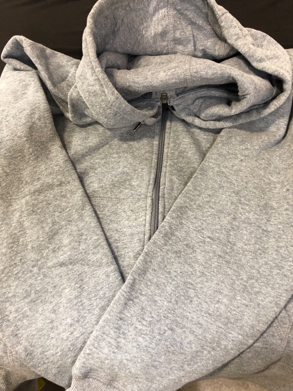 Photo 2 of Amazon Essentials Men's Full-Zip Hooded Fleece Sweatshirt  SIZE L