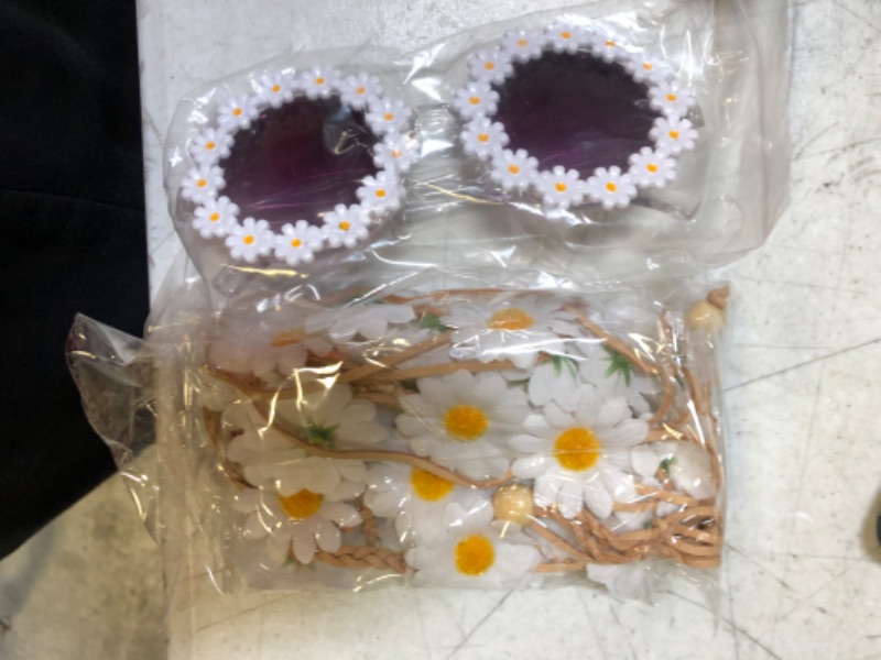 Photo 2 of 6 Pieces Women Hippie Costume Set 60s 70s Includes Sunflower Hair Band Floral Headband Peace Sign Necklace Hippie Style Peace Earrings Retro Daisy Sunglasses Temporary for Women Girls
