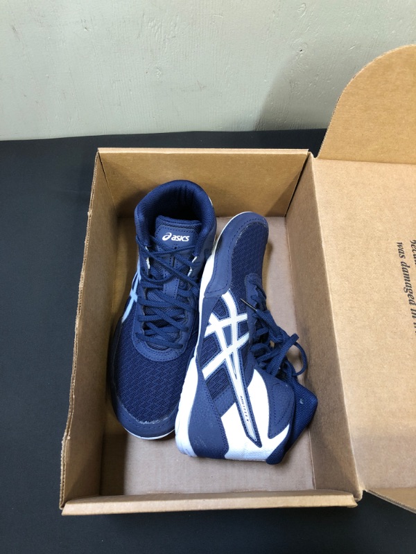 Photo 2 of ASICS Men's Matflex 6 Wrestling Shoes, Size 8.5