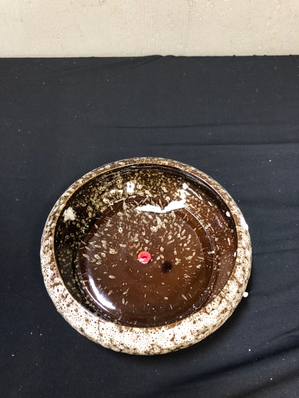Photo 1 of 7.3” Ceramic Round Pot