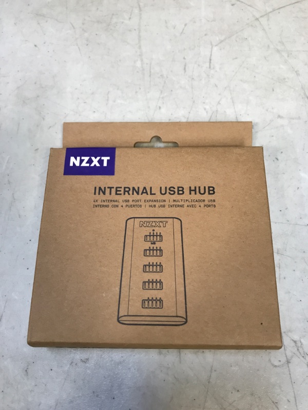 Photo 2 of NZXT Internal USB Hub 3 (FACTORY SEALED)