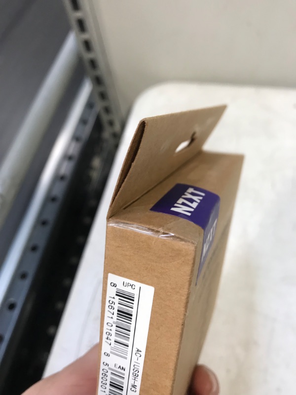 Photo 4 of NZXT Internal USB Hub 3 (FACTORY SEALED)