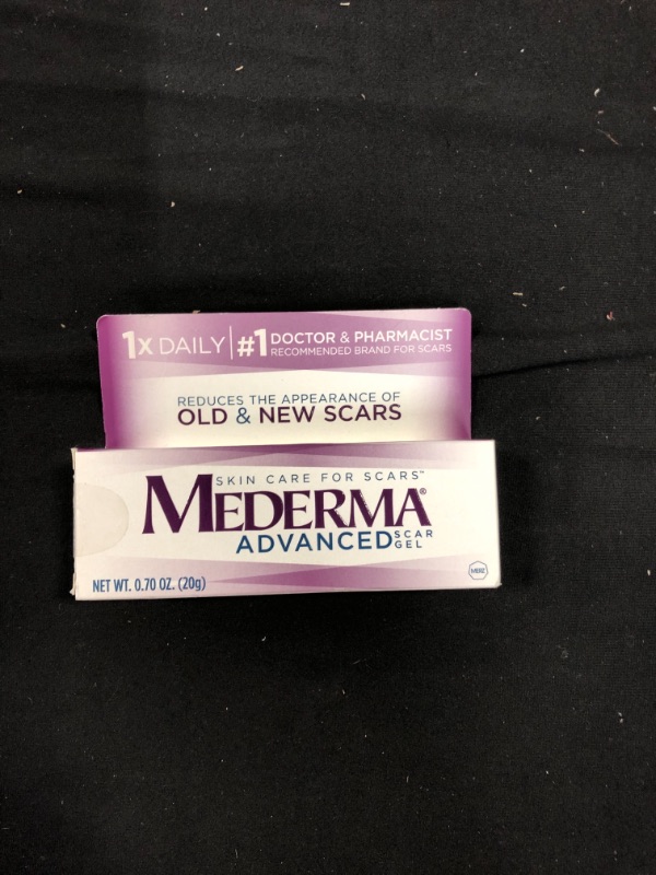 Photo 2 of Advanced Scar Gel EXP 04.2023