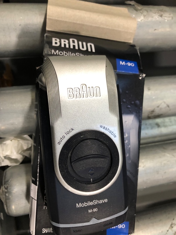 Photo 2 of Braun M90 Mobile Shaver for Precision Trimming, Great for Travel
