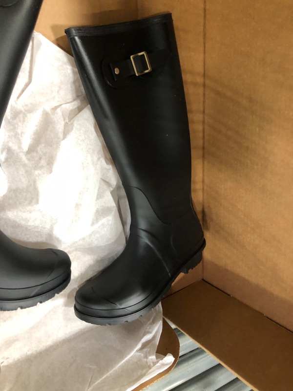 Photo 4 of DKSUKO Women's Tall Rain Boots Garden Boots Waterproof Wellington Boots
SIZE 37