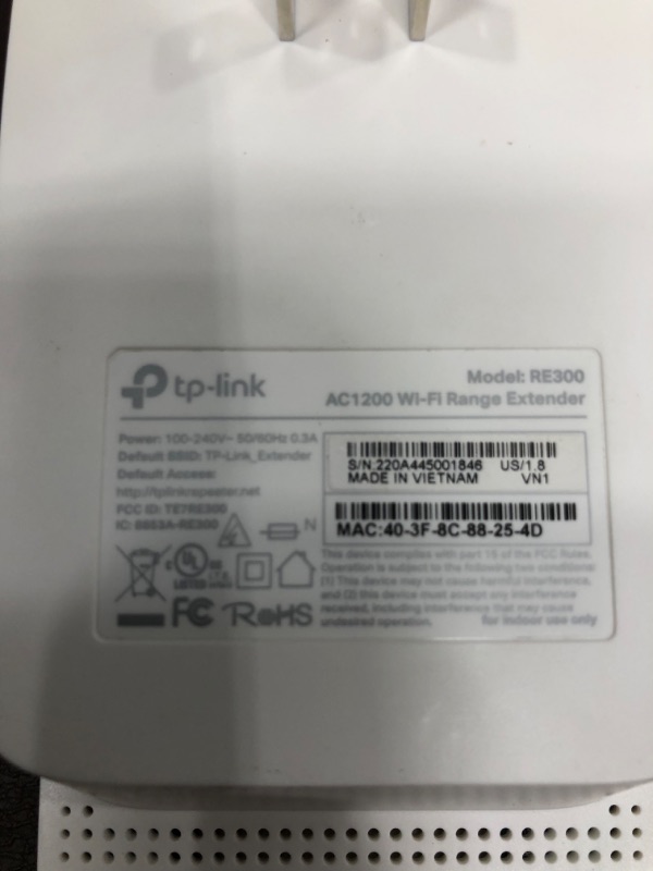 Photo 1 of TP-Link RE300 AC1200 Wi-Fi Range Extender support One Mesh.