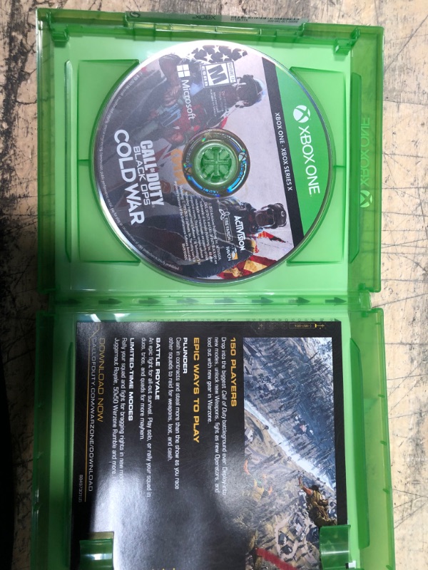 Photo 3 of Call of Duty: Black Ops Cold War - Xbox One/Series X|S

