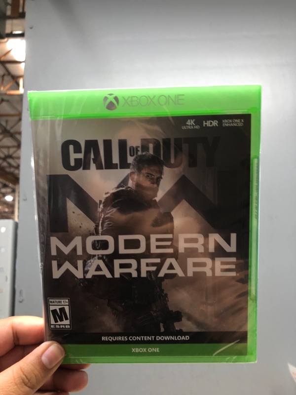 Photo 2 of Call of Duty: Modern Warfare - Xbox One (Activision), New - GameStop
