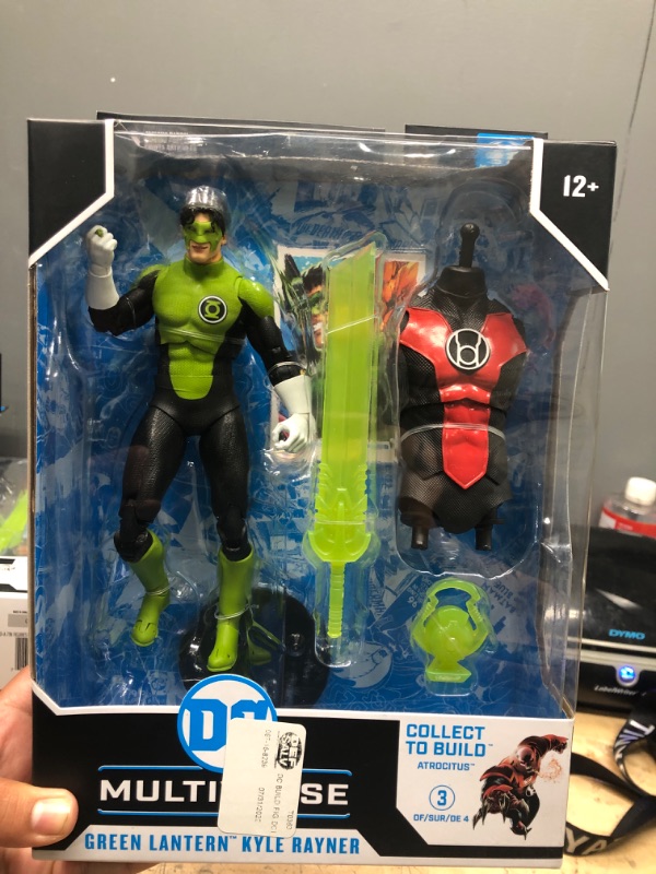 Photo 2 of McFarlane - DC Build-a 7" Figures Wave 8 - Blackest Night - Green Lantern Kyle Rayner
