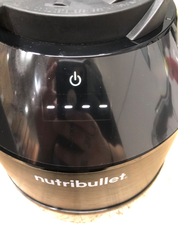 Photo 2 of Nutribullet Smart Touch Blender Combo
