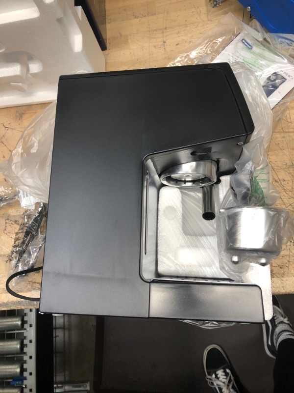 Photo 1 of Delonghi Espresso Maker
