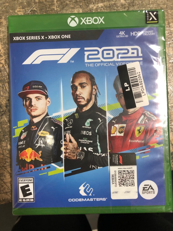 Photo 2 of F1 2021 - Xbox Series X/Xbox One
 *** OPENED FOR VERIFICATION***
