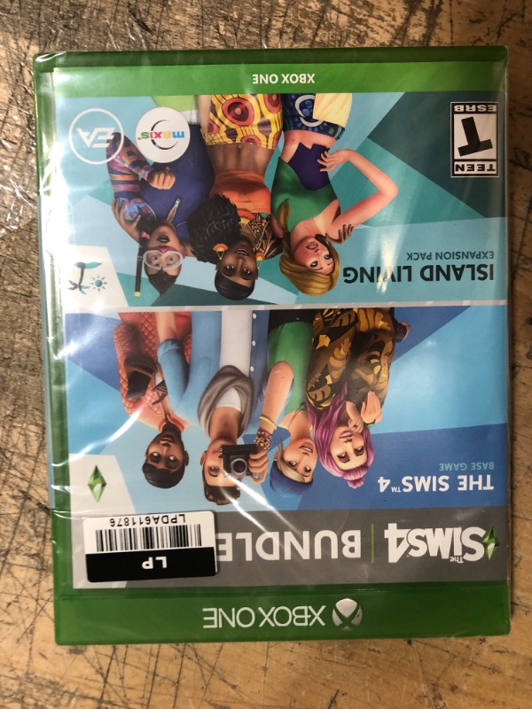 Photo 2 of Sims 4 + Island Living - Xbox One
 *** OPENED FOR VERIFICATION***
