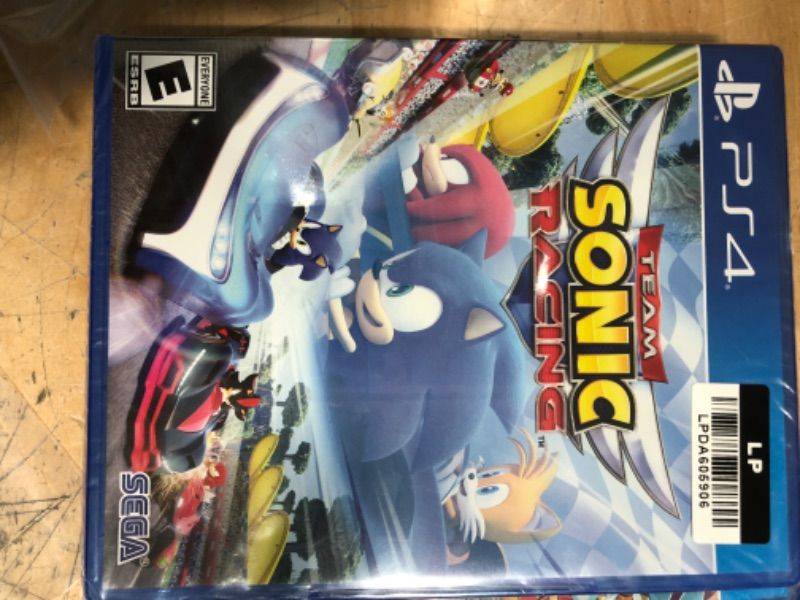 Photo 2 of *** OPENED FOR VERIFICATION*** Team Sonic Racing - PlayStation 4

