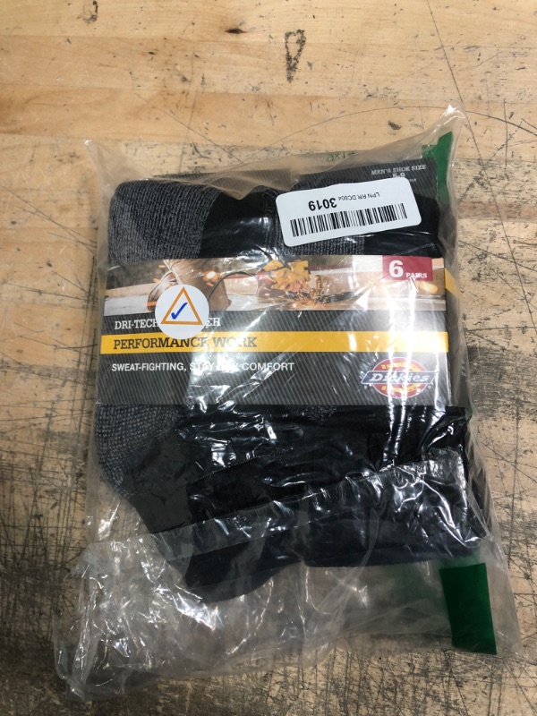 Photo 2 of Dickies Dri-tech Moisture Control Quarter Socks Multipack (Black, Men Shoe Size 5-9)