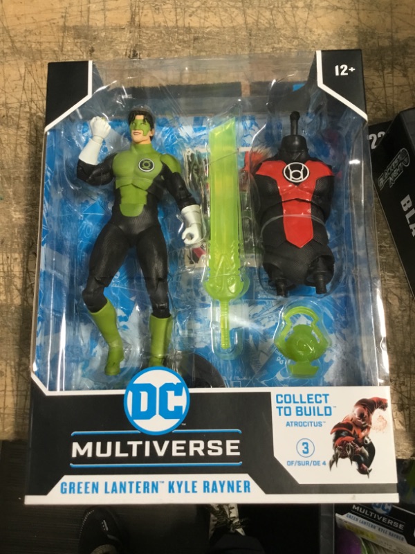 Photo 2 of McFarlane Toys DC Comics Multiverse Blackest Night Build-A-Figure - Green Lantern Kyle Rayner

